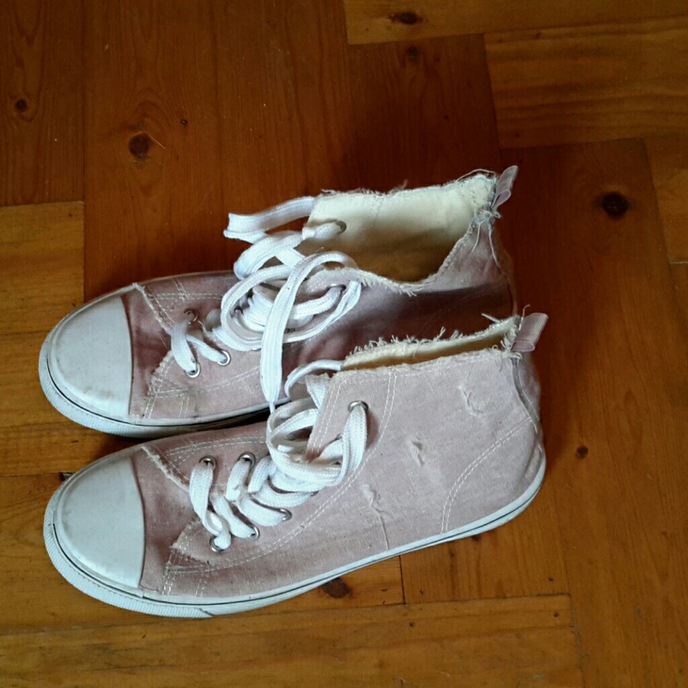 Tenis - Picture 2 of 4